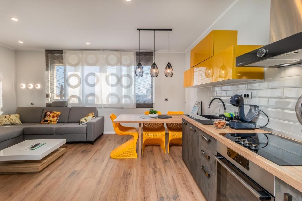 Daire Adastra With Private Parking And Floor Heating *